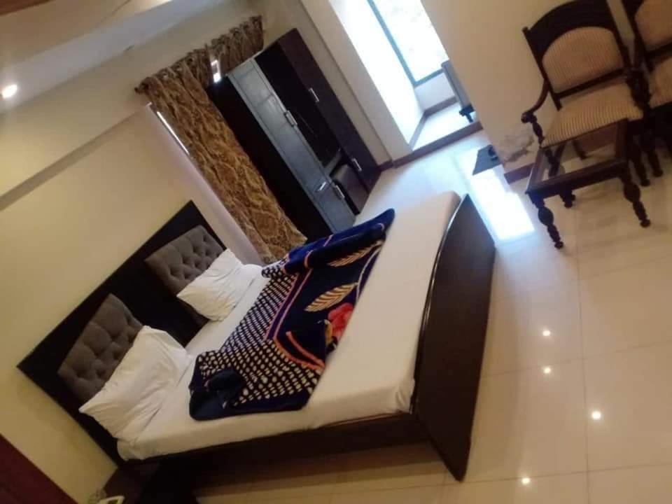 Pak Hotel איסלמאבד מראה חיצוני תמונה